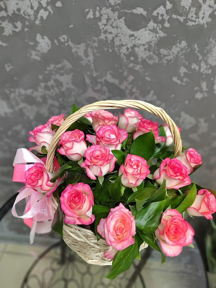 Цветочная композиция из Розы в корзине в Вольгинский