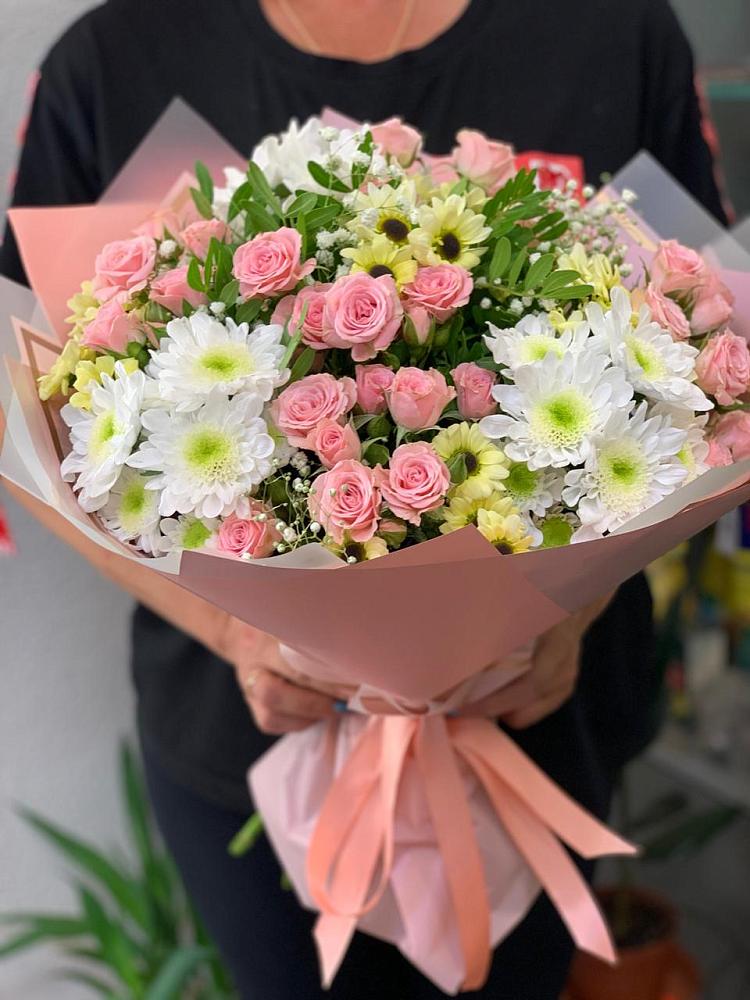 Букет цветов из: Розы и Хризантемы в Вольгинский