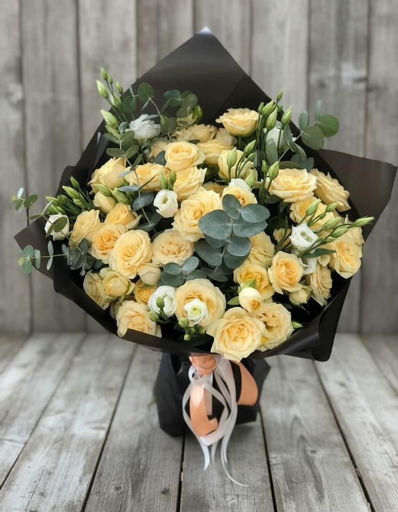 Букет цветов из: Розы и Лизиантусы в Вольгинский