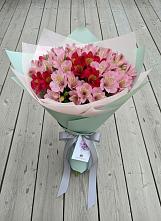 Букет цветов из:  Альстромерии в Вольгинский