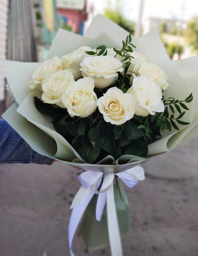 Букет Белые розы Проуд в Вольгинский