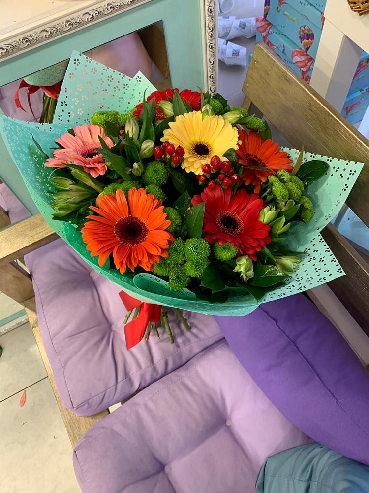 Букет цветов из: Герберы, Хризантемы и Альстромерии в Вольгинский