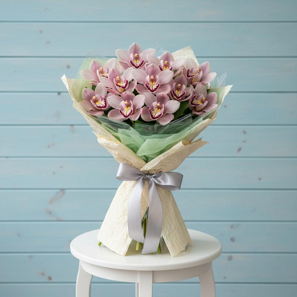 Букет цветов из: Орхидеи и Розы в Вольгинский