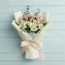 Букет цветов из:  Альстромерии #REPLACE_PRED# Вольгинский