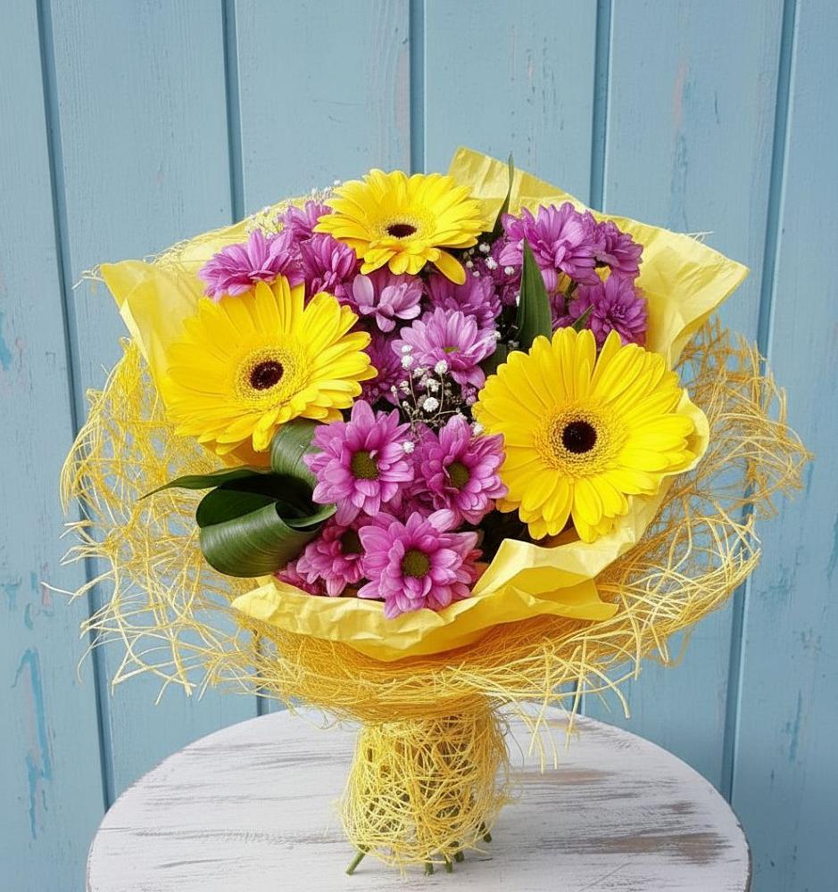 Букет цветов из: Хризантемы и Герберы в Вольгинский
