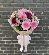Букет цветов из:  Герберы и Хризантемы в Вольгинский