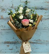 Букет цветов из:  Розы и Лизиантусы #REPLACE_PRED# Вольгинский