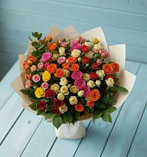 Букет Микс из разноцветных кустовых роз в Вольгинский