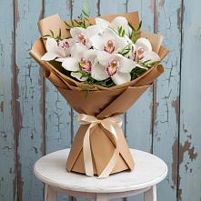 Букет цветов из:  Орхидеи и Розы в Вольгинский